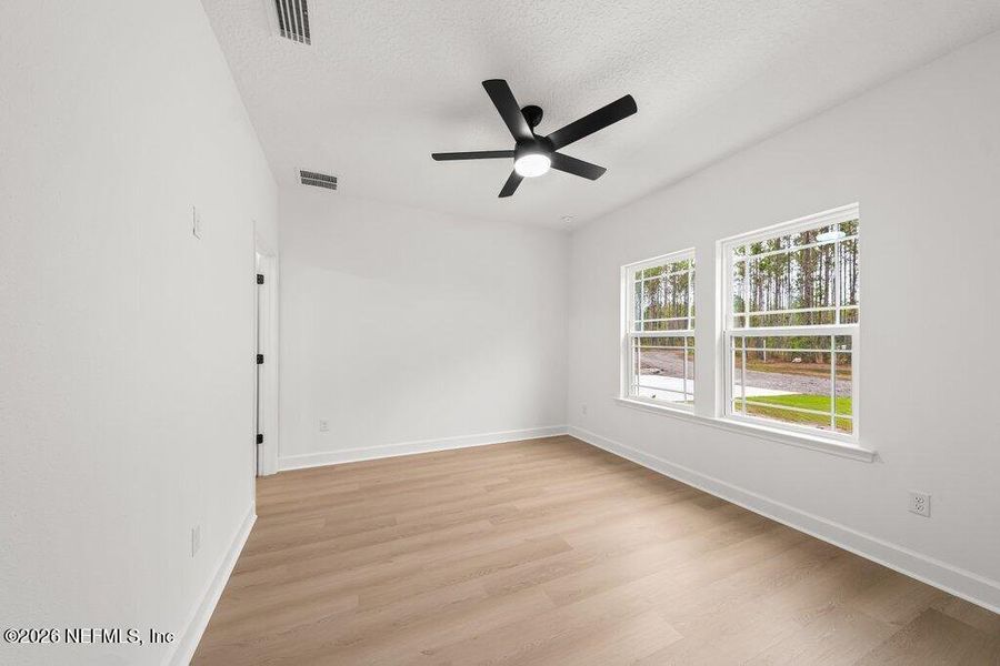 Spacious, unfurnished interior of a new home in , Macclenny (Image 15).