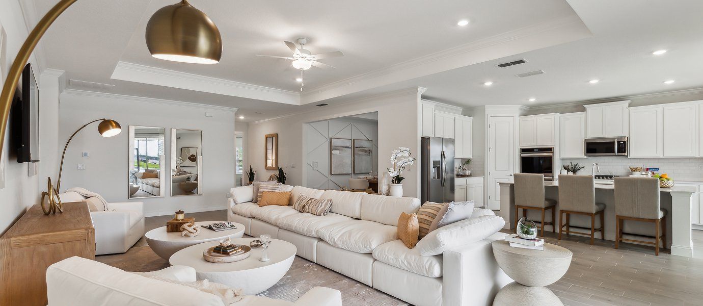 2654 Medallion Living 3of4 F1 7 18 25