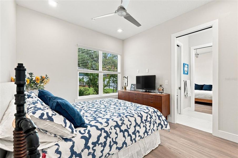 Furnished interior view inside a new home in , Winter Haven (Image 15).