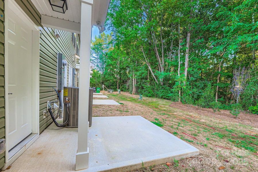 Front exterior of a new home in , Charlotte, NC, highlighting curb appeal (Image 20). Front exterior of a new home in , Charlotte, NC, highlighting curb appeal (Image 20).