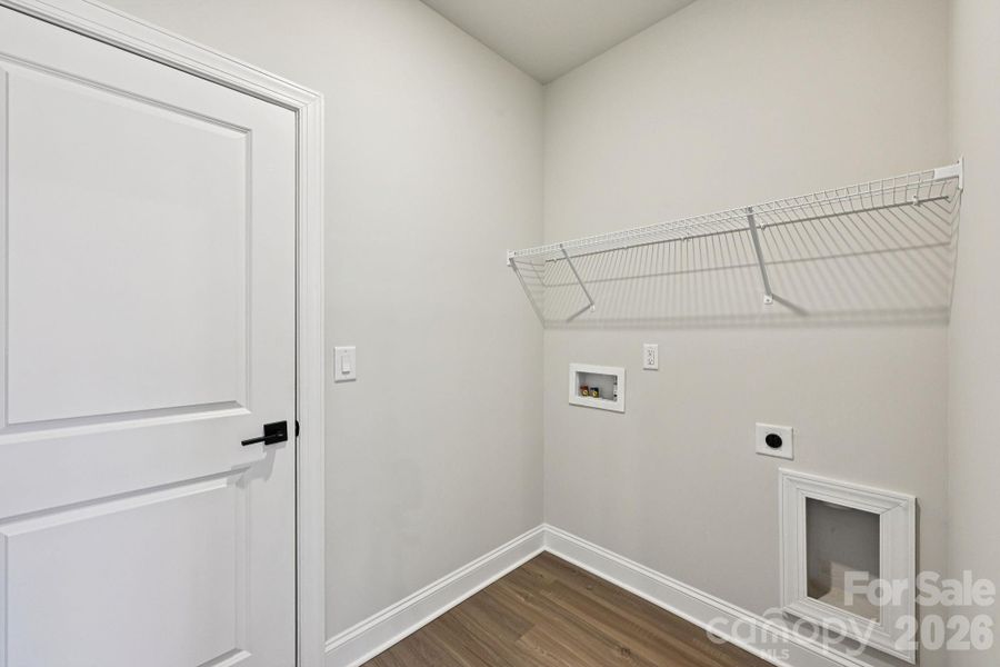 Spacious, unfurnished interior of a new home in Colonial Crossing, Troutman (Image 8).