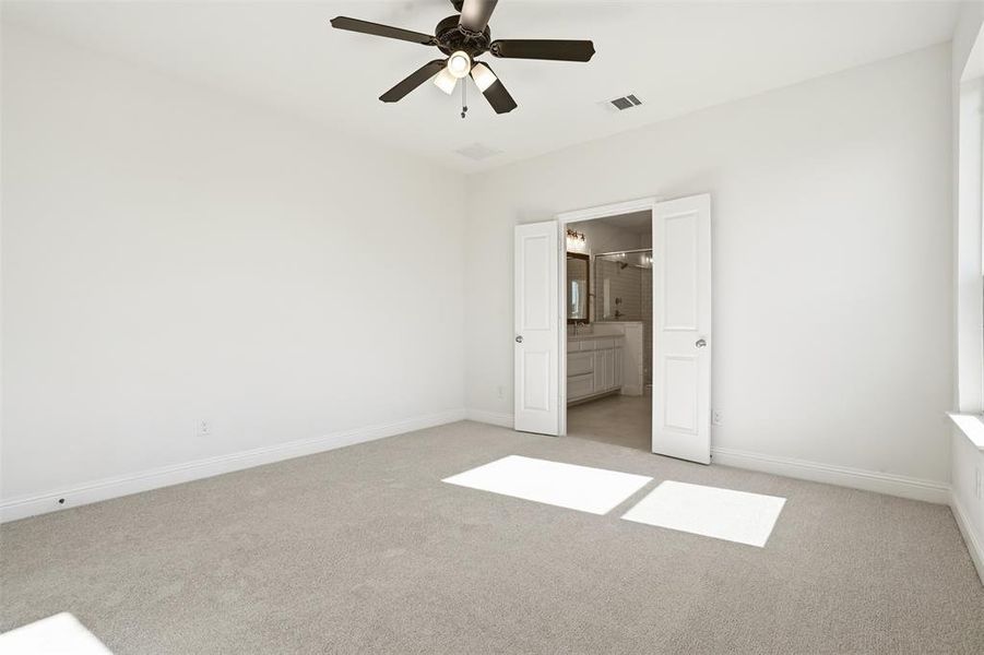 Spacious, unfurnished interior of a new home in Wildcat Ridge, Godley (Image 34). Spacious, unfurnished interior of a new home in Wildcat Ridge, Godley (Image 34).