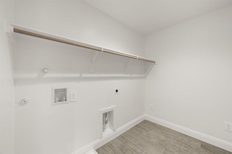 660 Sandiford- Utility-1 660 Sandiford- Utility-1