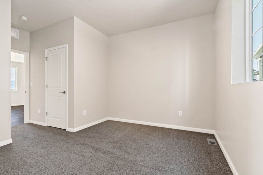 Spacious, unfurnished interior of a new home in Bradley Heights, Colorado Springs (Image 19). Spacious, unfurnished interior of a new home in Bradley Heights, Colorado Springs (Image 19).