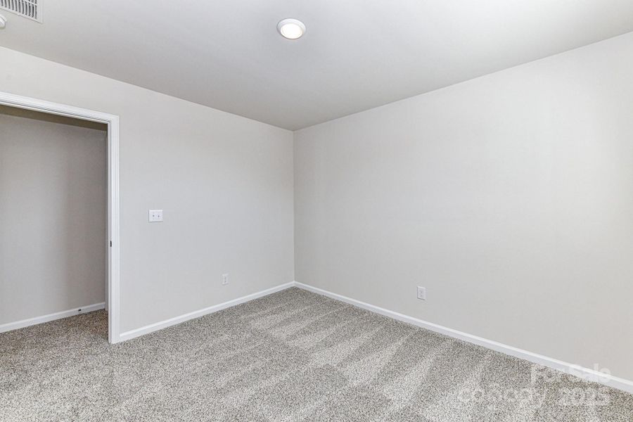 Spacious, unfurnished interior of a new home in Shepherds Landing, Mooresville (Image 23).