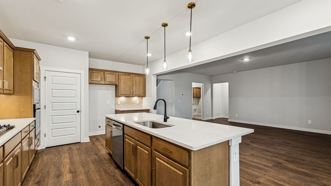 Representative furnished interior of a home built from the Stonebrook II by D.R. Horton in Harvest Point, Spring Hill (Image 18). Representative furnished interior of a home built from the Stonebrook II by D.R. Horton in Harvest Point, Spring Hill (Image 18).