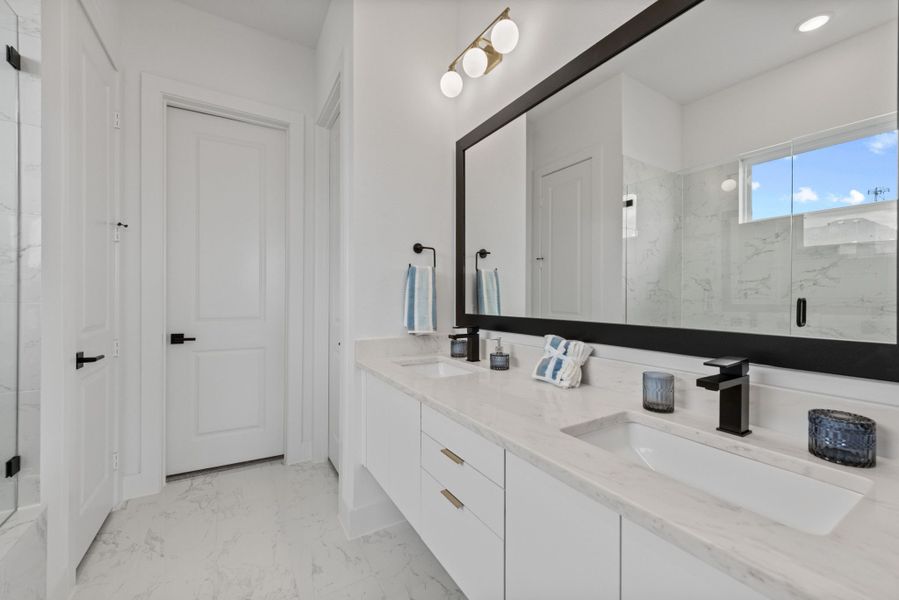 Representative furnished interior of a home built from the Plan 2 by Monarch Homes in Royal Court, Frisco (Image 26).