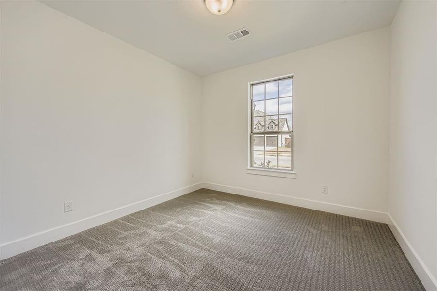 Spacious, unfurnished interior of a new home in , Midlothian (Image 22).
