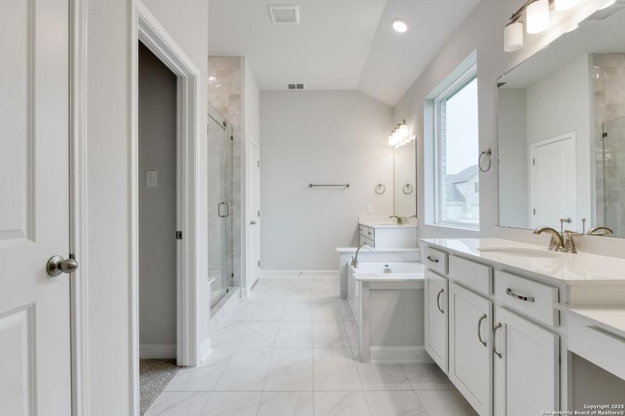 Furnished interior view inside a new home in The Heritage at Saddlebrook Ranch 70's, Schertz (Image 15). Furnished interior view inside a new home in The Heritage at Saddlebrook Ranch 70's, Schertz (Image 15).