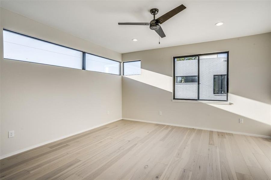 Spacious, unfurnished interior of a new home in , Dallas (Image 15). Spacious, unfurnished interior of a new home in , Dallas (Image 15).