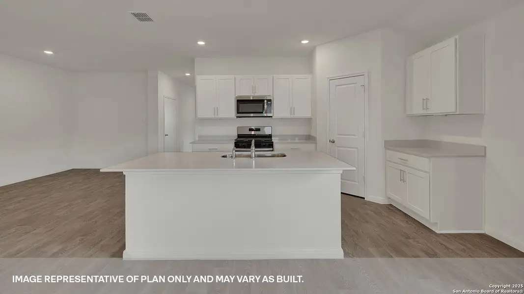 Furnished interior view inside a new home in Trace, San Marcos (Image 4). Furnished interior view inside a new home in Trace, San Marcos (Image 4).
