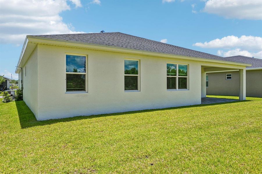 5613 Hampton Park Cir Vero Beach FL (32)