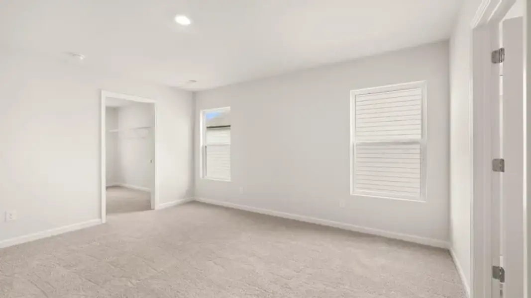 Spacious, unfurnished interior of a new home in Pointe Park, Union City (Image 26).
