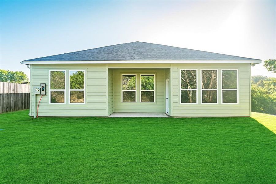 Exterior details and patio area of a home in , Granbury (Image 2). Exterior details and patio area of a home in , Granbury (Image 2).