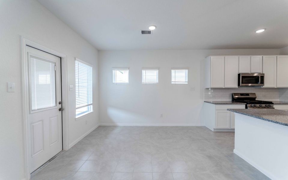Spacious, unfurnished interior of a new home in The Reserve at Huntsville, Huntsville (Image 13). Spacious, unfurnished interior of a new home in The Reserve at Huntsville, Huntsville (Image 13).