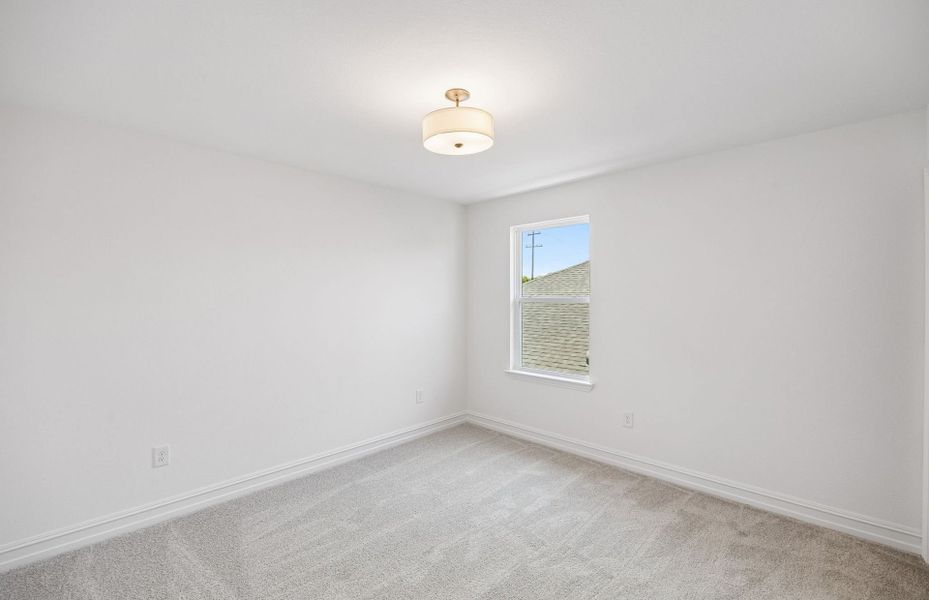 Spacious, unfurnished interior of a new home in Pinnacle at Legacy Hills, Celina (Image 15).