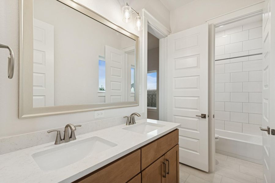 Furnished interior view inside a new home in Briarley, Montgomery (Image 13).