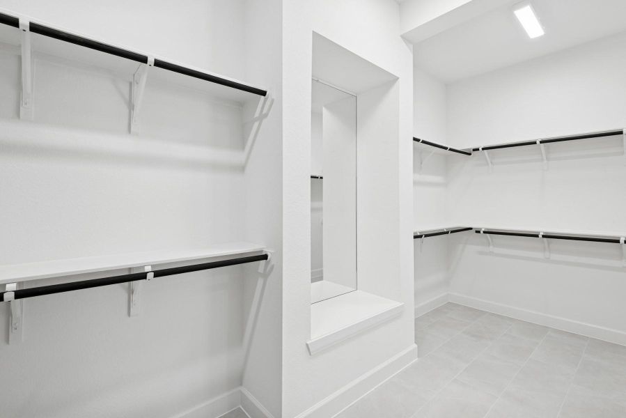 Spacious, unfurnished interior of a new home in Riceland 60’ Homesites, Mont Belvieu (Image 23). Spacious, unfurnished interior of a new home in Riceland 60’ Homesites, Mont Belvieu (Image 23).