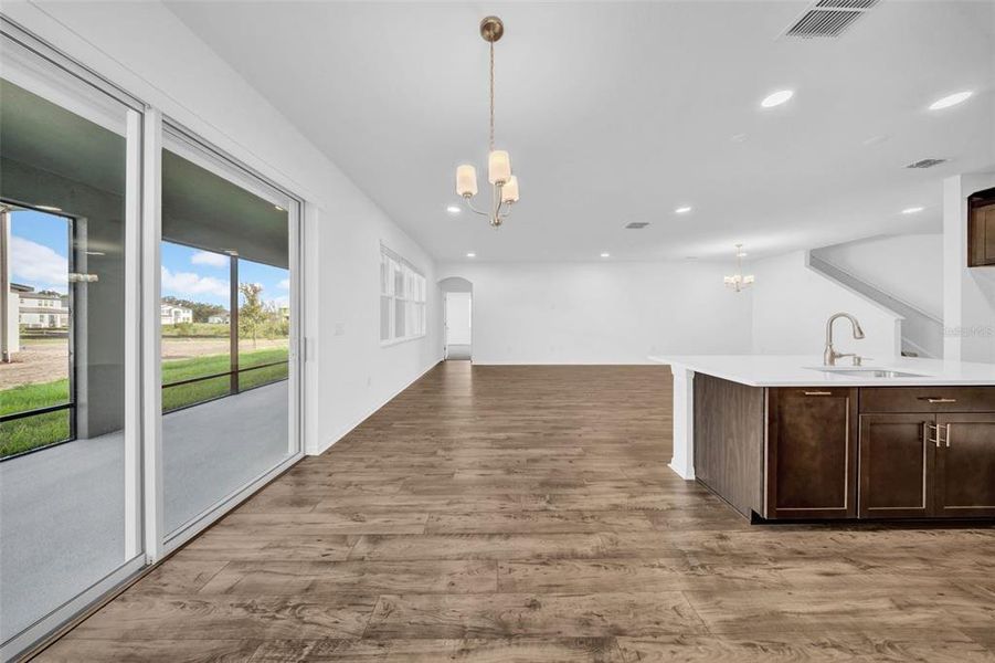 Spacious, unfurnished interior of a new home in , Wesley Chapel (Image 58).