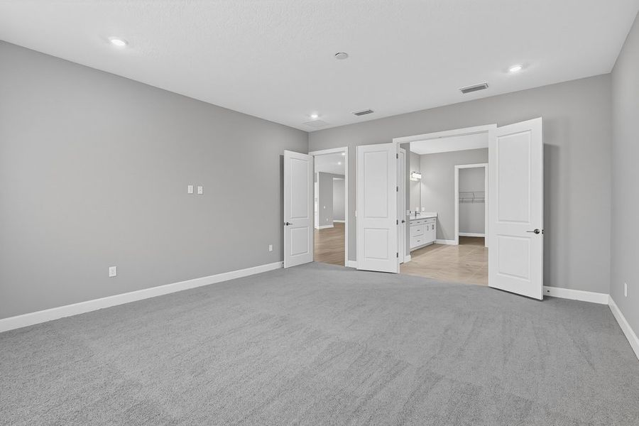 Spacious, unfurnished interior of a new home in Westview Community Group Page, Kissimmee (Image 24).