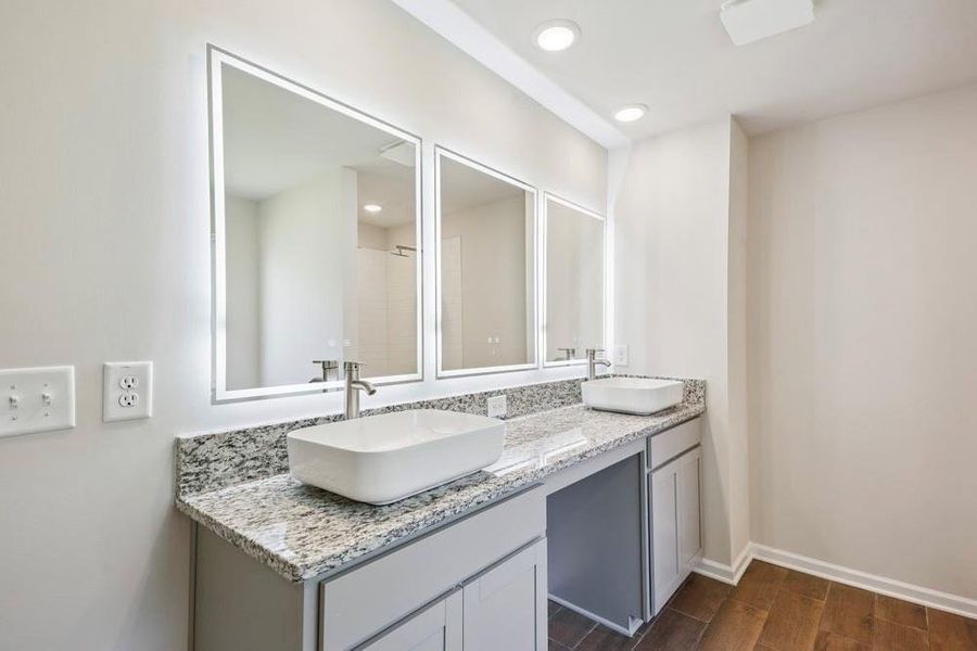 Furnished interior view inside a new home in River Walk Farm, Covington (Image 10).
