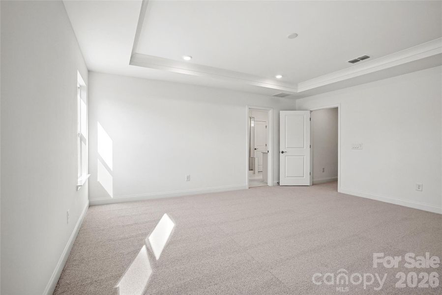 Spacious, unfurnished interior of a new home in Cannon Run, Concord (Image 37).