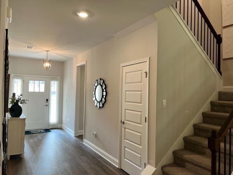 Image 16 of a home in Eagle Heights.