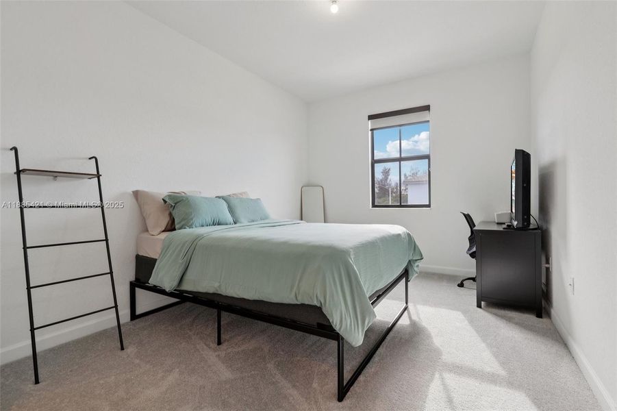 Furnished interior view inside a new home in , Homestead (Image 28).