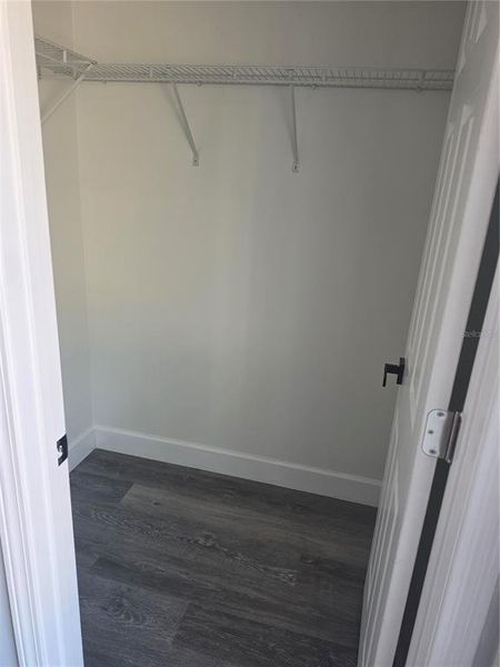 Spacious, unfurnished interior of a new home in , Ocala (Image 25).