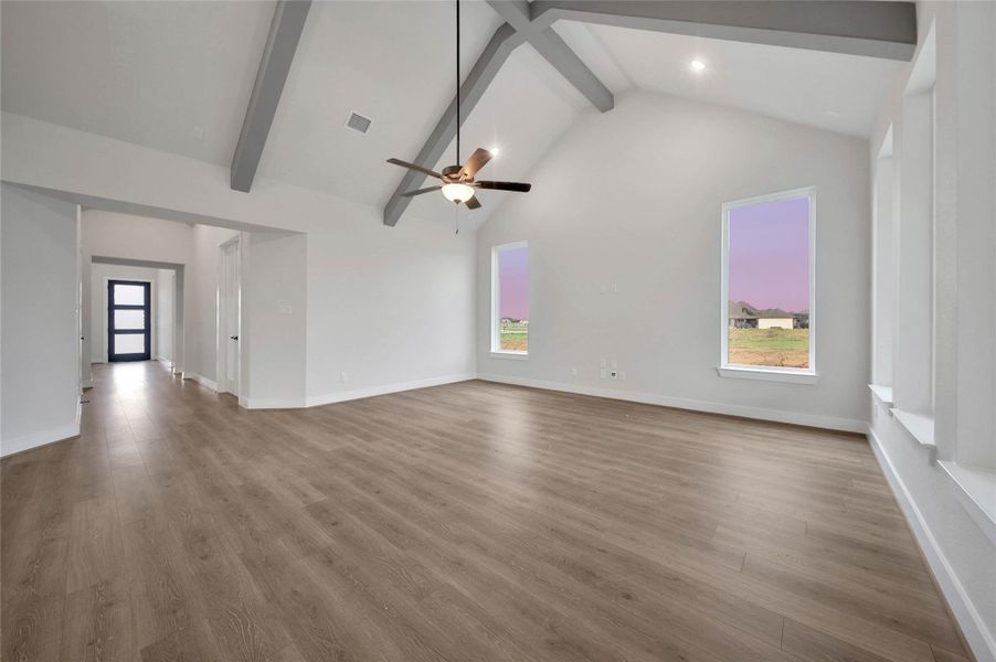 Spacious, unfurnished interior of a new home in , Rosharon (Image 20).