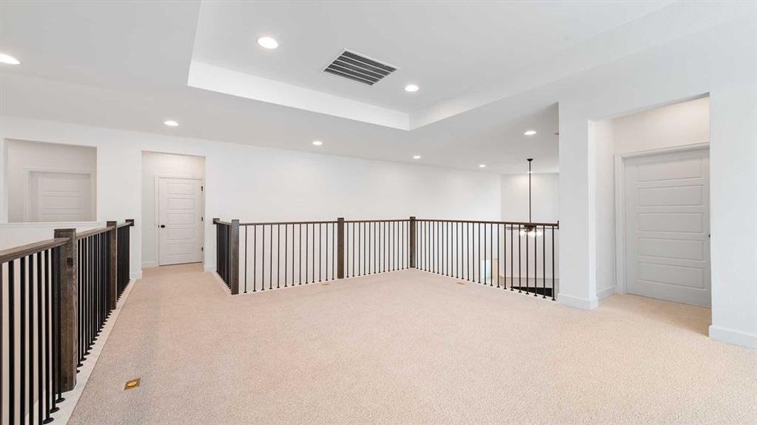 Spacious, unfurnished interior of a new home in Sweetgrass, Haslet (Image 21).