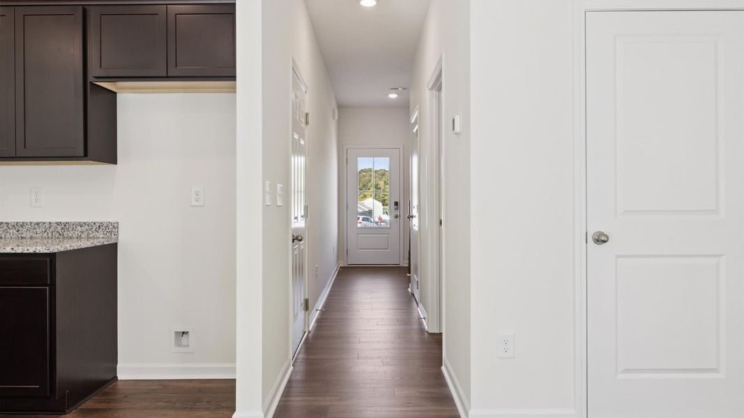 Image 20 of a home in Cherokee Crossing.