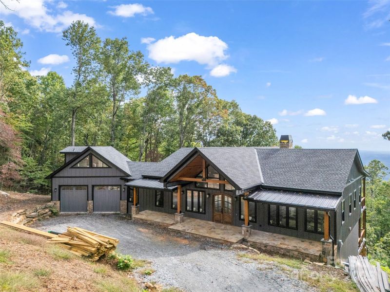 Image 43 of a home in .