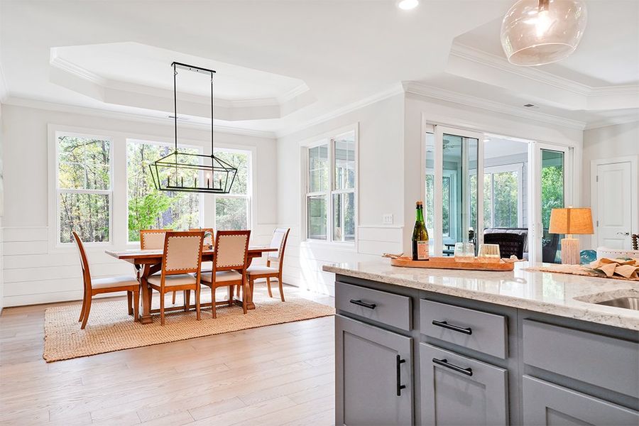 Shelter Bay, Kitchen