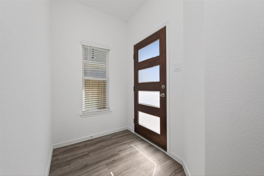 Spacious, unfurnished interior of a new home in Enclave at Willis, Willis (Image 12).