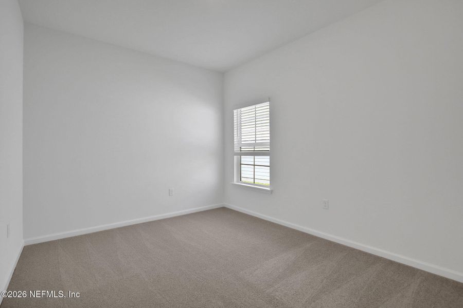 Spacious, unfurnished interior of a new home in Amberly, Green Cove Springs (Image 40).