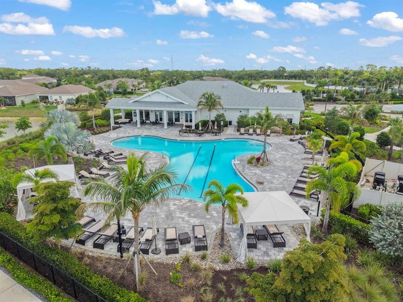 Community amenities in , Port Charlotte (Image 64).