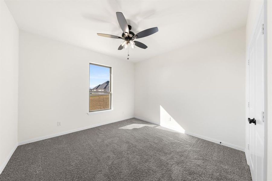 Spacious, unfurnished interior of a new home in , Waxahachie (Image 22).