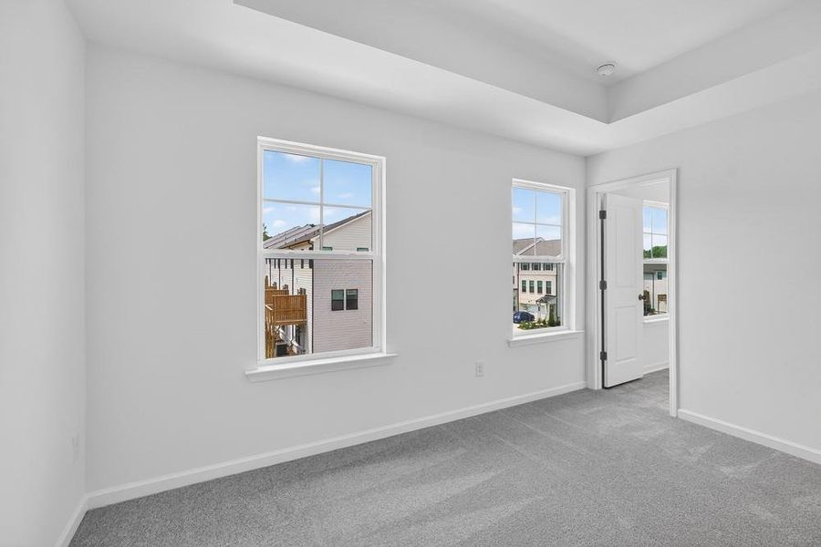 Spacious, unfurnished interior of a new home in Rosewood Farm, Lawrenceville (Image 42).