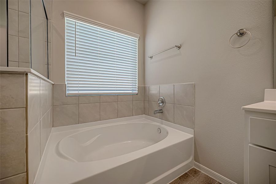 Furnished interior view inside a new home in Lago Mar, Texas City (Image 7). Furnished interior view inside a new home in Lago Mar, Texas City (Image 7).