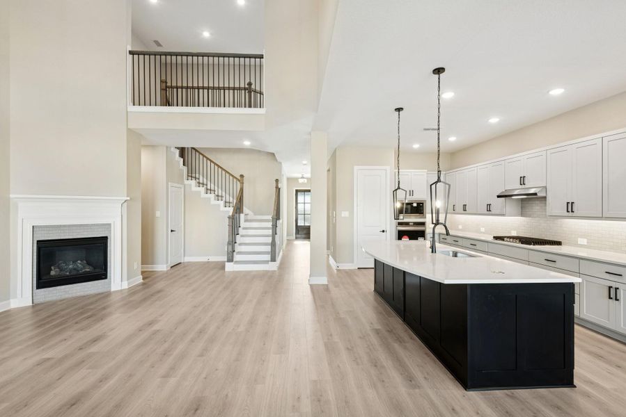 Furnished interior view inside a new home in Riceland 60’ Homesites, Mont Belvieu (Image 15). Furnished interior view inside a new home in Riceland 60’ Homesites, Mont Belvieu (Image 15).