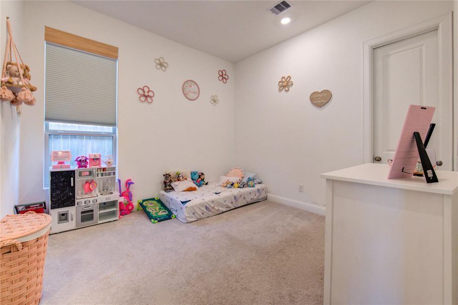Furnished interior view inside a new home in Jordan Ranch: Vista Collection, Fulshear (Image 11).
