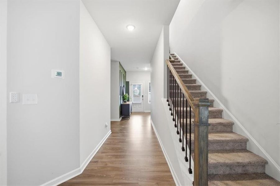 Spacious, unfurnished interior of a new home in Fairview Lake, Conyers (Image 23). Spacious, unfurnished interior of a new home in Fairview Lake, Conyers (Image 23).