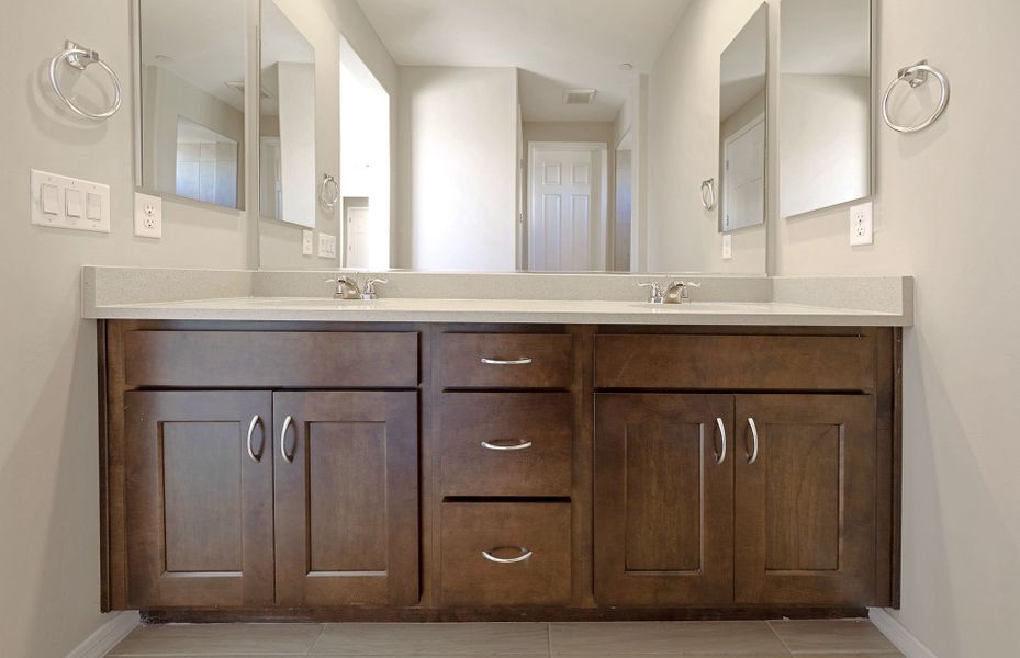 Close-up of interior finishes inside a home in Vistoso Canyon Estates, Oro Valley (Image 12). Close-up of interior finishes inside a home in Vistoso Canyon Estates, Oro Valley (Image 12).