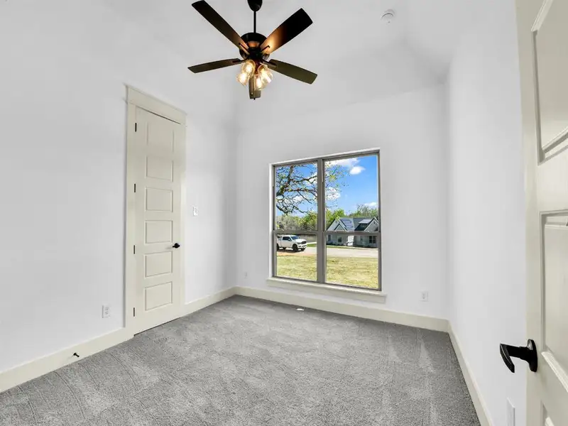 Spacious, unfurnished interior of a new home in , Springtown (Image 21).
