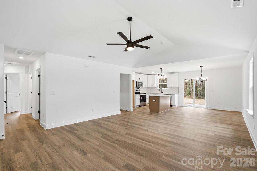 Spacious, unfurnished interior of a new home in , Gastonia (Image 15). Spacious, unfurnished interior of a new home in , Gastonia (Image 15).