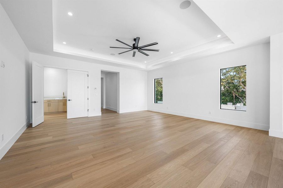 Spacious, unfurnished interior of a new home in , Jupiter (Image 57).