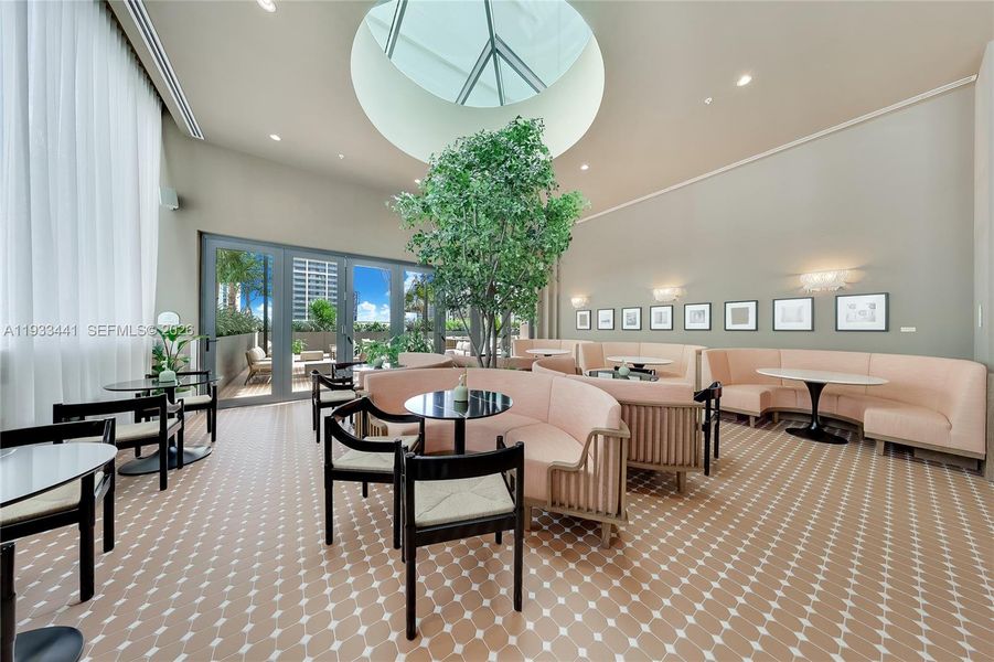 Community amenities in , Miami (Image 20).