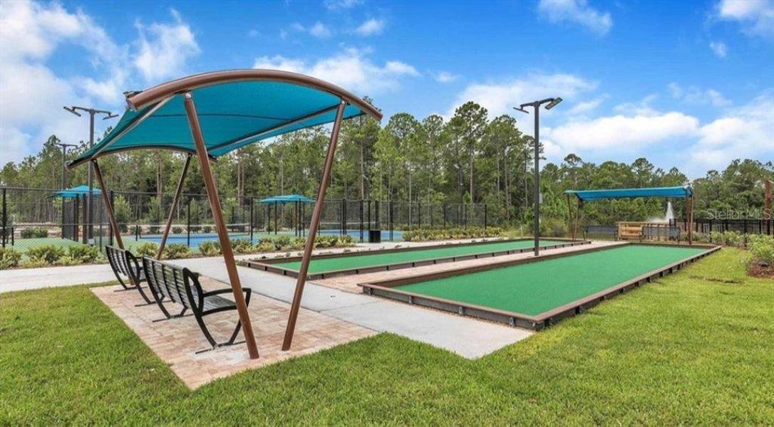 Community amenities in , Bunnell (Image 40).