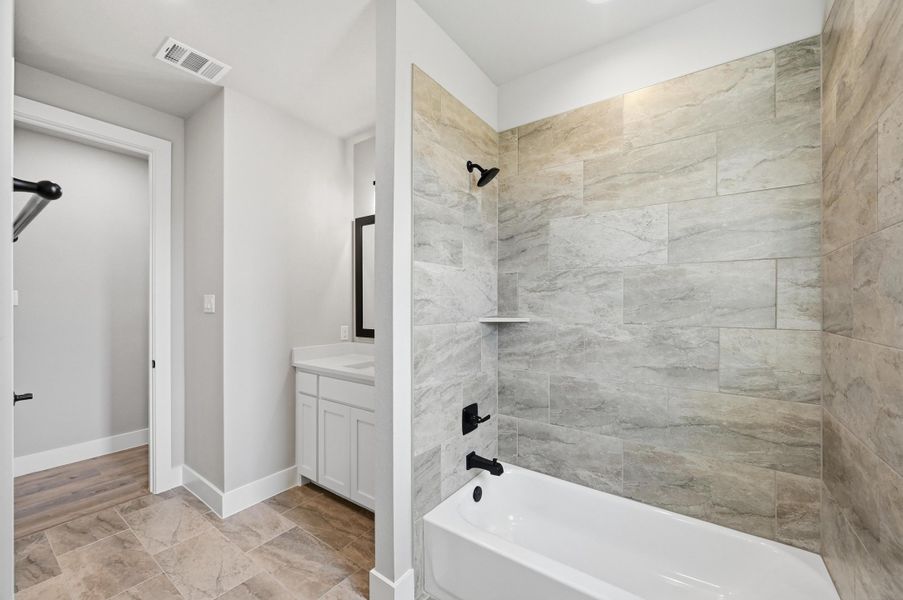 Image 42 of a home in Rocky Top Ranch. Image 42 of a home in Rocky Top Ranch.